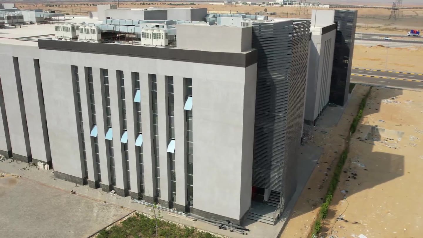 Real AL MASA project footage: مول الروبيكي